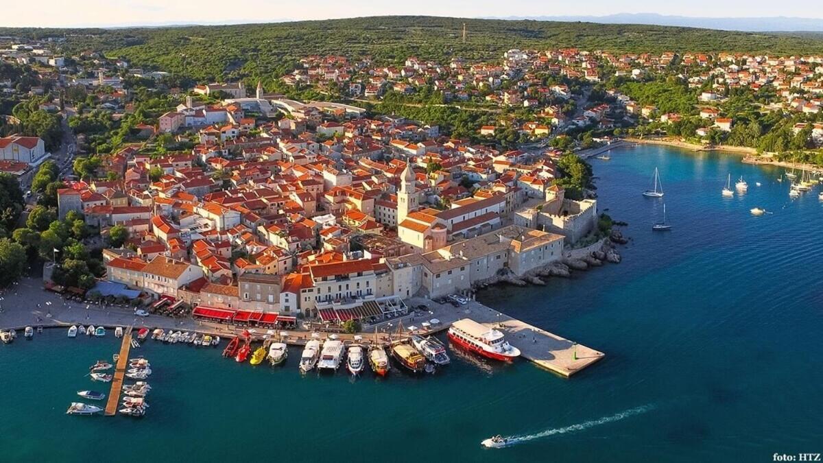 Apartments Getruda Krk Town Kültér fotó