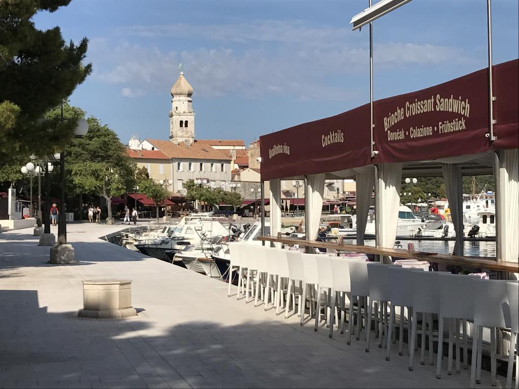 Apartments Getruda Krk Town Kültér fotó
